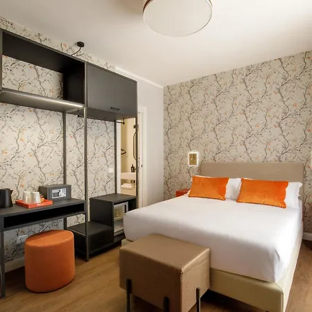 לינה וארוחת בוקר Urban Garden 4*